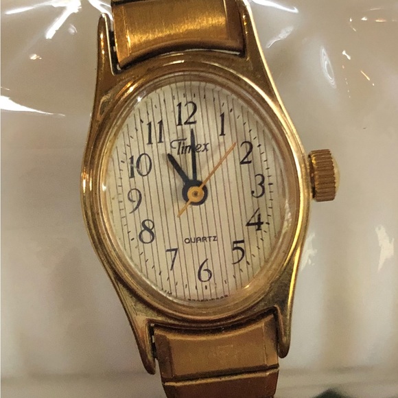 Vintage Ladies Timex Watch (N Cell & K Cell) Gold Tone - Picture 9 of 11